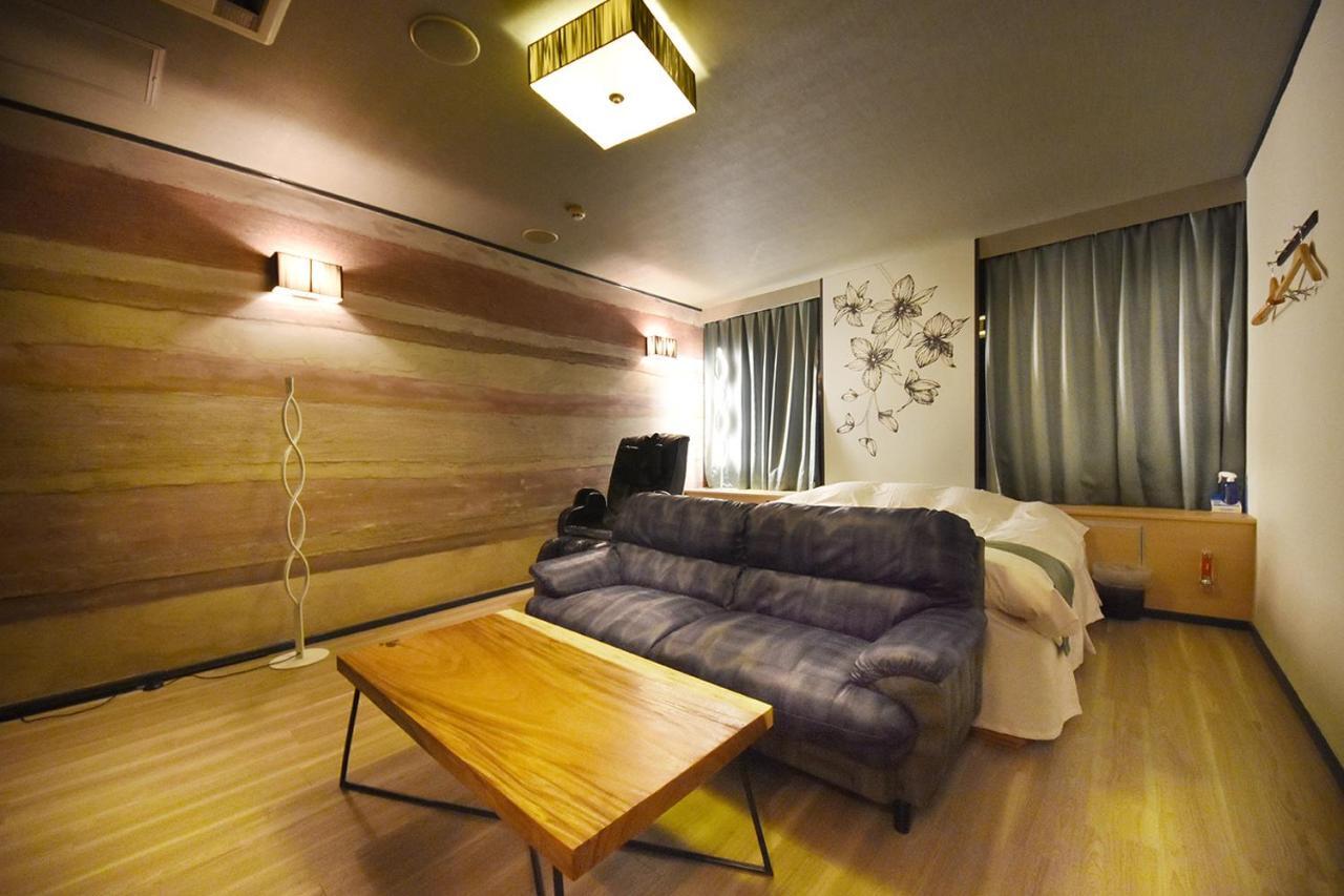 Hotel Lala Minato - Adult Only Nagoya Ngoại thất bức ảnh
